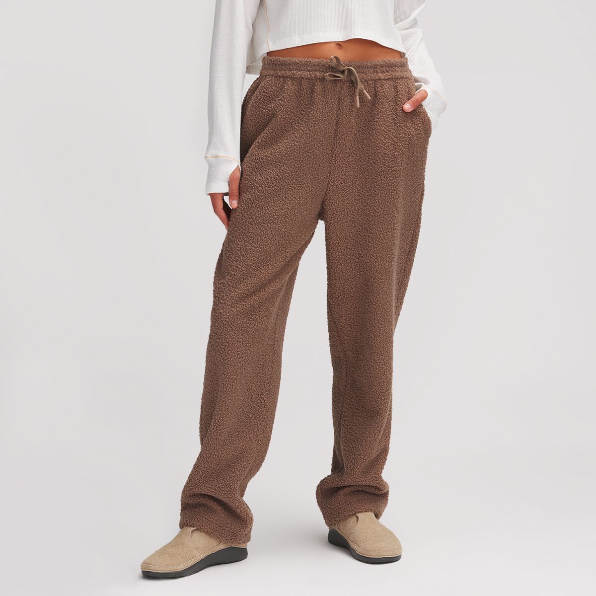 Backcountry Women's GOAT Fleece Jogger in Fossil - Size: Medium