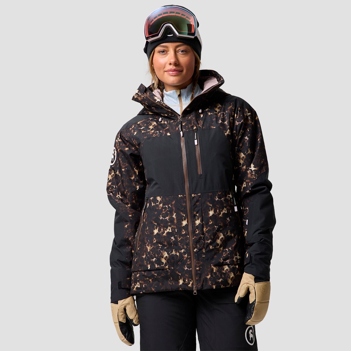 Backcountry Backcountry Women's BGA CrestCruiser Insulated Jacket in Leoportoise Print / Black - Size: XS - $149.50 at Steep and Cheap