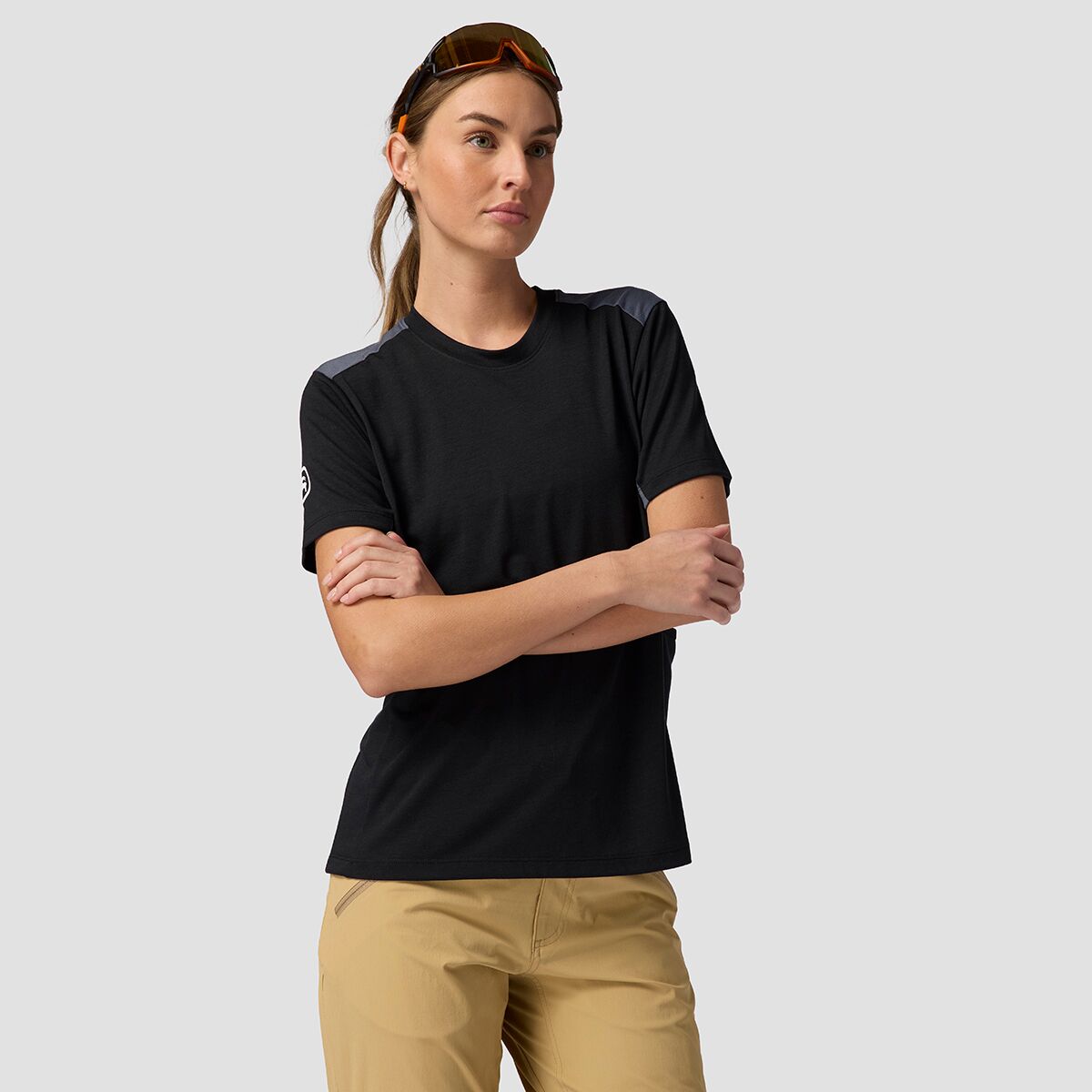 Backcountry Backcountry Women's BGA Slickrock Drirelease Tech T-Shirt in Black / Turbulence - Size: Medium - $31.85 at Steep and Cheap