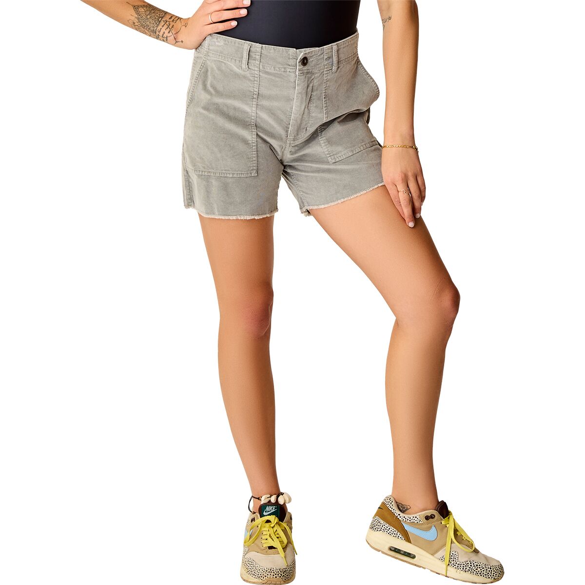 Carve Designs Women's Corey Butter Short in Cinder - Size: 8
