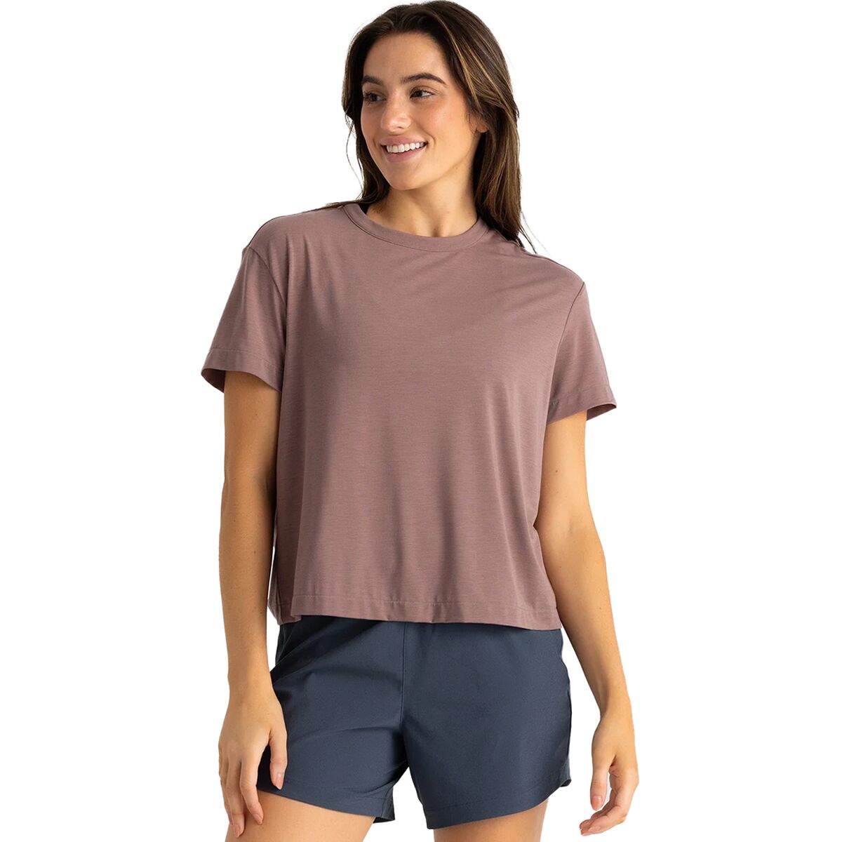 Free Fly Free Fly Women's Elevate Lightweight T-Shirt in Fig - Size: XL - $43.46 at Steep and Cheap