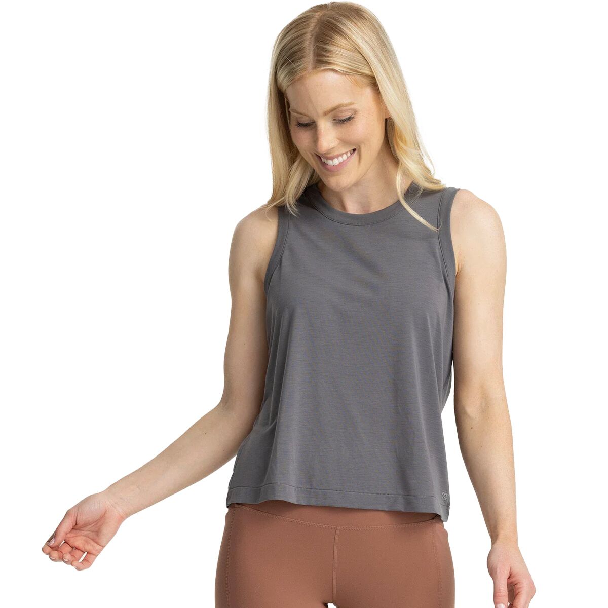 Free Fly Women's Elevate Lightweight Tank Top in Smoke - Size: Large