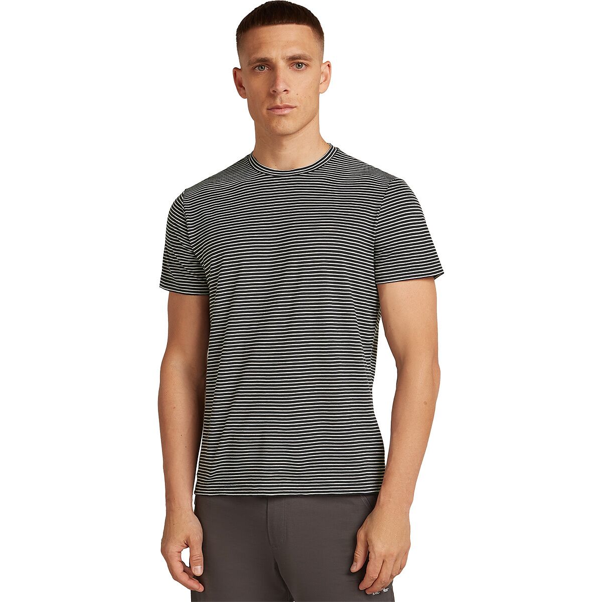 Icebreaker Icebreaker Men's Merino 150 Tech Lite T-Shirt in Midnight Navy / Snow - Size: Small - $54.00 at Steep and Cheap