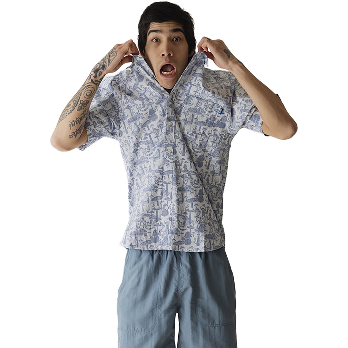 KAVU KAVU Men's Topspot Short-Sleeve Shirt in Mushroom Forest - Size: Large - $45.47 at Steep and Cheap