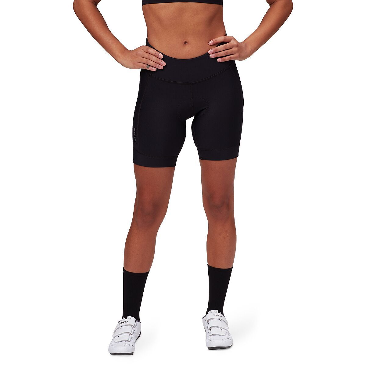 Louis Garneau Women's Fit Sensor 7.5 Short 2 in Black - Size: XL