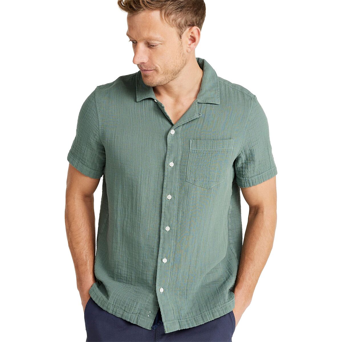 L.L.Bean L.L.Bean Men's Cloud Gauze Slightly Fitted Short-Sleeve Shirt in Sea Green - Size: Small - $32.94 at Steep and Cheap