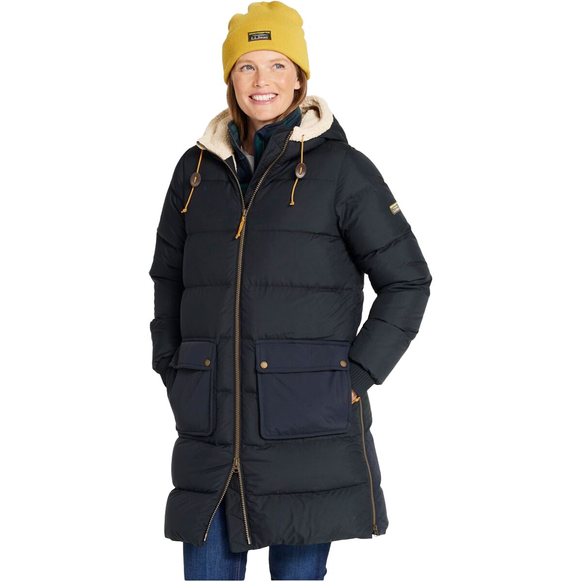 L.L.Bean Women's Mountain Classic Sherpa-Lined Down Coat in Black - Size: Small