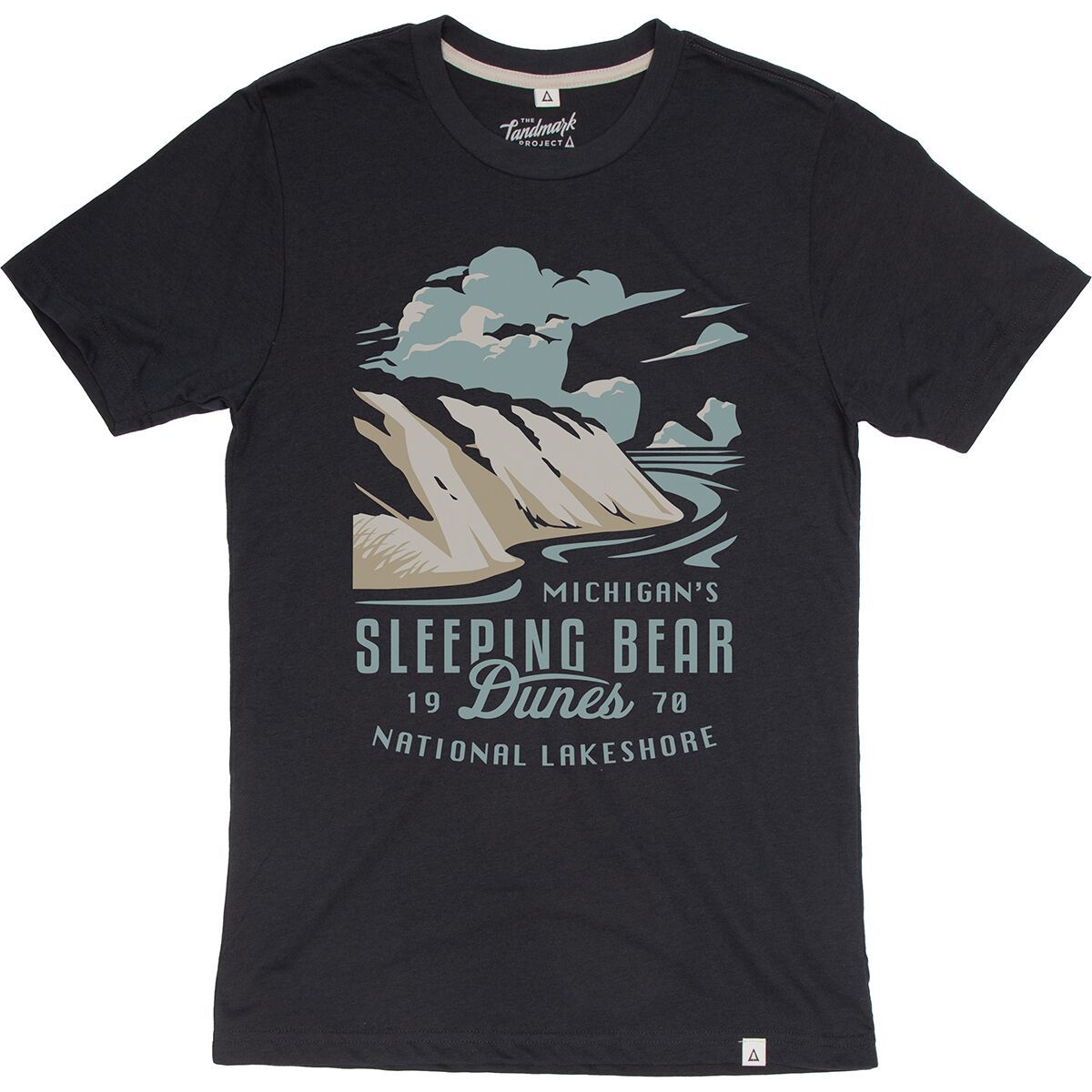 Landmark Project Sleeping Bear Dunes Short-Sleeve T-Shirt in Deep Navy - Size: Small