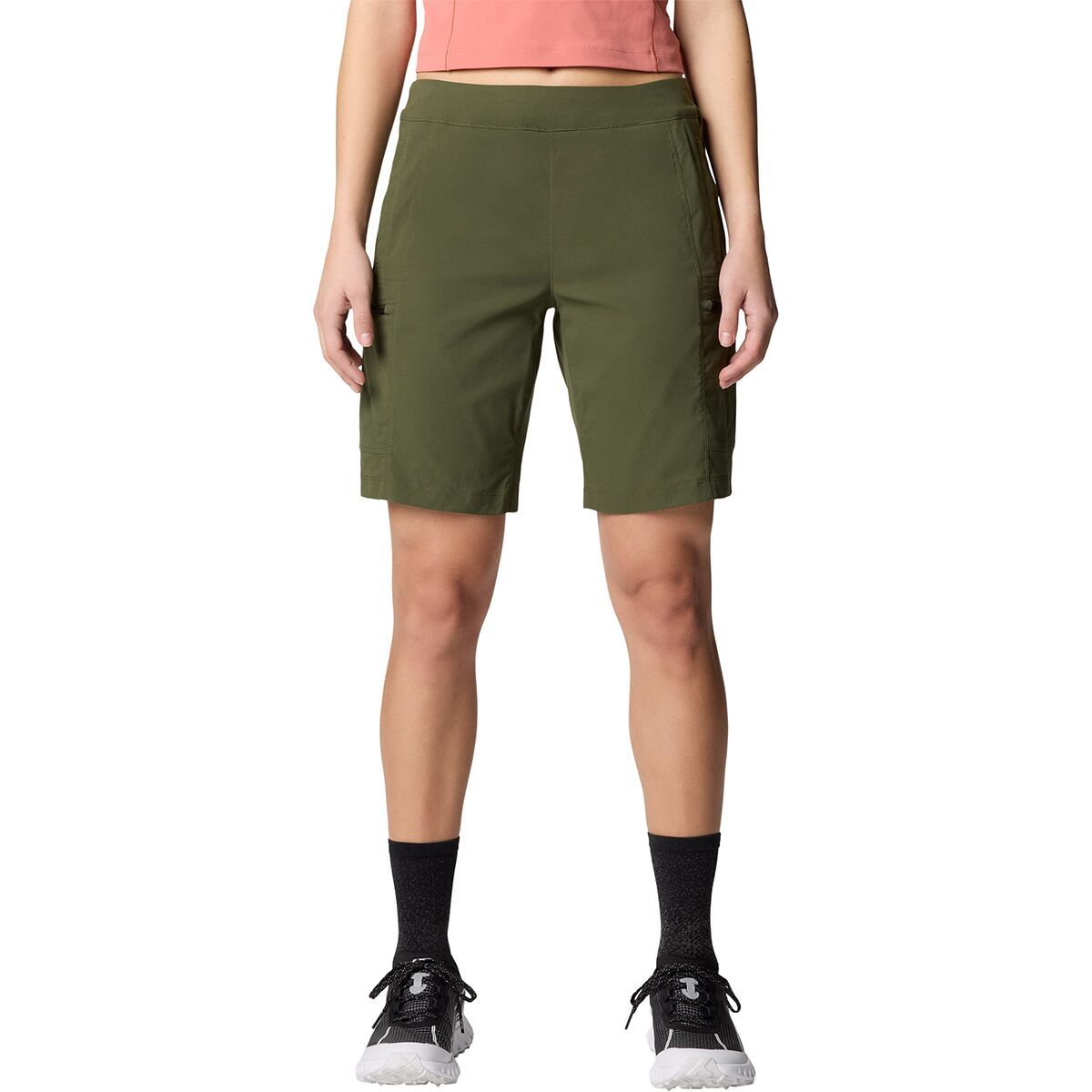 Mountain Hardwear Women's Dynama High Rise Bermuda Short in Dark Pine - Size: XS/Regular
