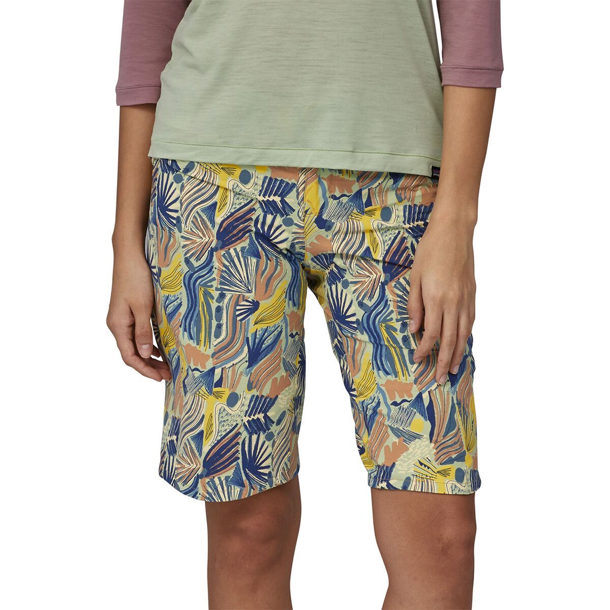 Patagonia Women's Dirt Craft Bike Short in Clover: Kelp Forest - Size: 6