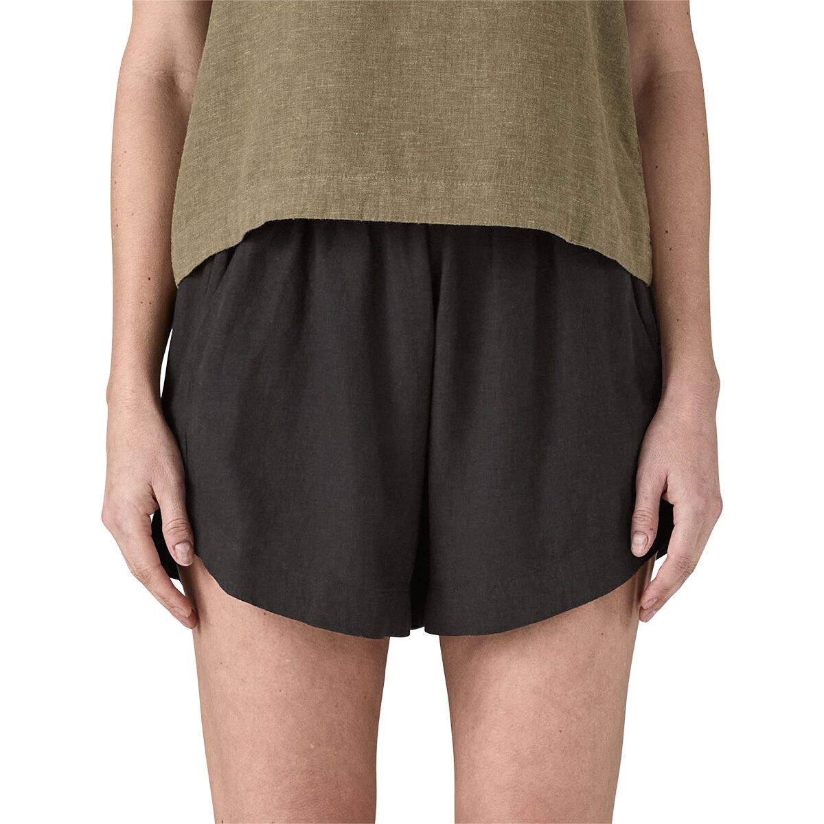 Patagonia Patagonia Women's Garden Island Short in Black - Size: Medium - $39.00 at SteepandCheap.com