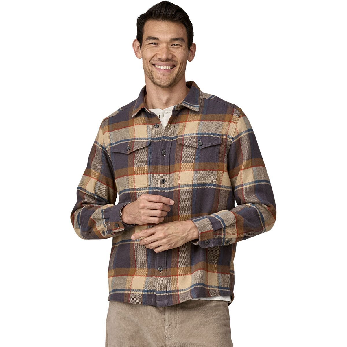 Patagonia Men's Organic Cotton MW Long-Sleeve Fjord Flannel Shirt in Adventurer: Pufferfish Gold - Size: Medium