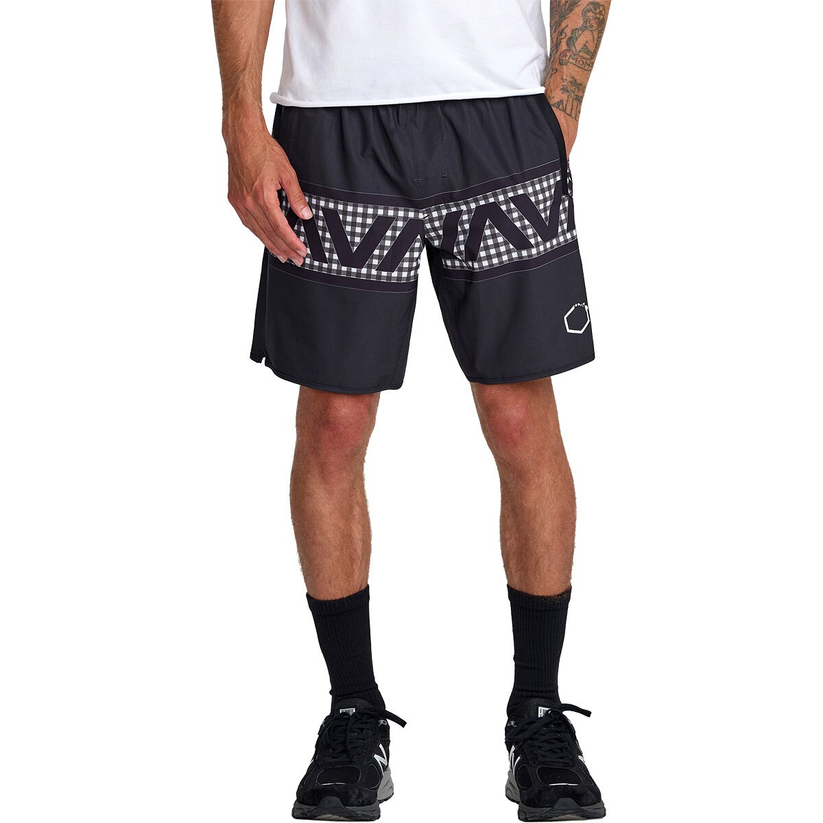 RVCA Men's Hawaii Yogger Stretch 17in Short in Black White - Size: XXL