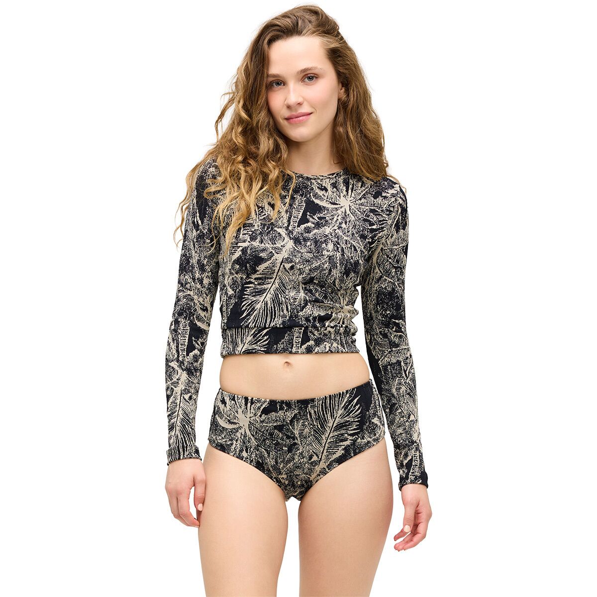 Seea Swimwear Seea Swimwear Women's Palomar Cropped Top Rashguard in Madeira - Size: XS - $67.57 at Steep and Cheap