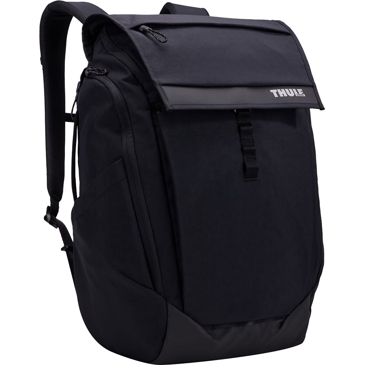 Thule Paramount 27L Backpack in Black