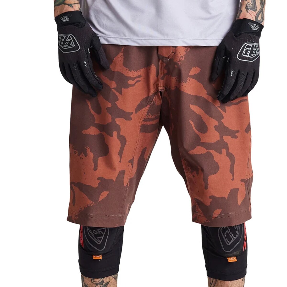 Troy Lee Designs Troy Lee Designs Men's Skyline Short + Liner in Shadow Camo Brick - Size: 32 - $97.50 at Steep and Cheap