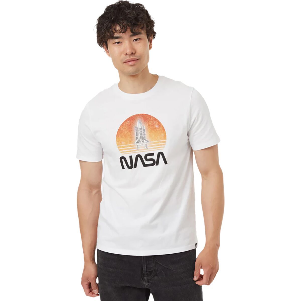 Tentree Men's Shuttle Sunset T-Shirt in White / Meteorite Black - Size: Medium