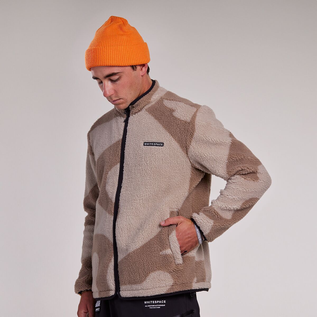 WHITESPACE Men's Cinchable Sherpa Fleece Zip-Up in Tan Camo Print / Black - Size: XXL