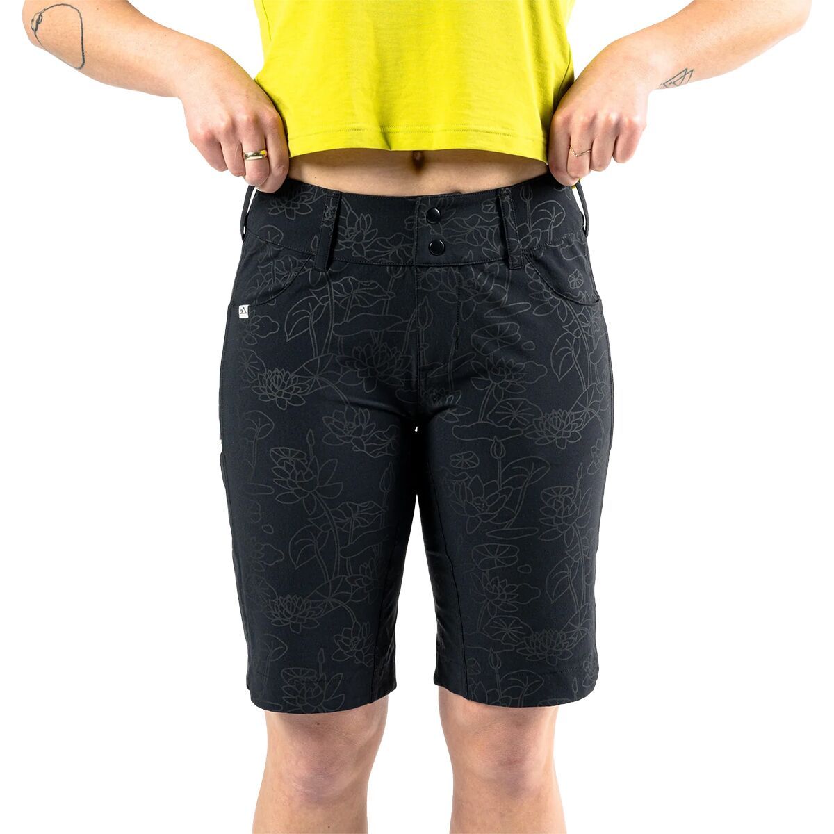 Wild Rye Women's Freel Short in Lotus Greyscale - Size: 2