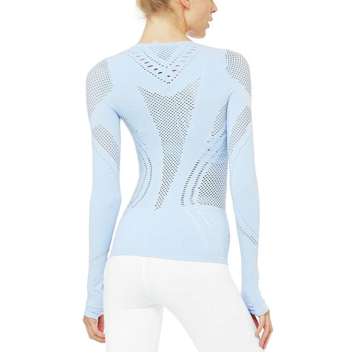 新品未使用　ALO Yoga☆COVER LONG SLEEVE シャツ Alo Yoga Cover Long Sleeve Top - Lilac Blue | Editorialist