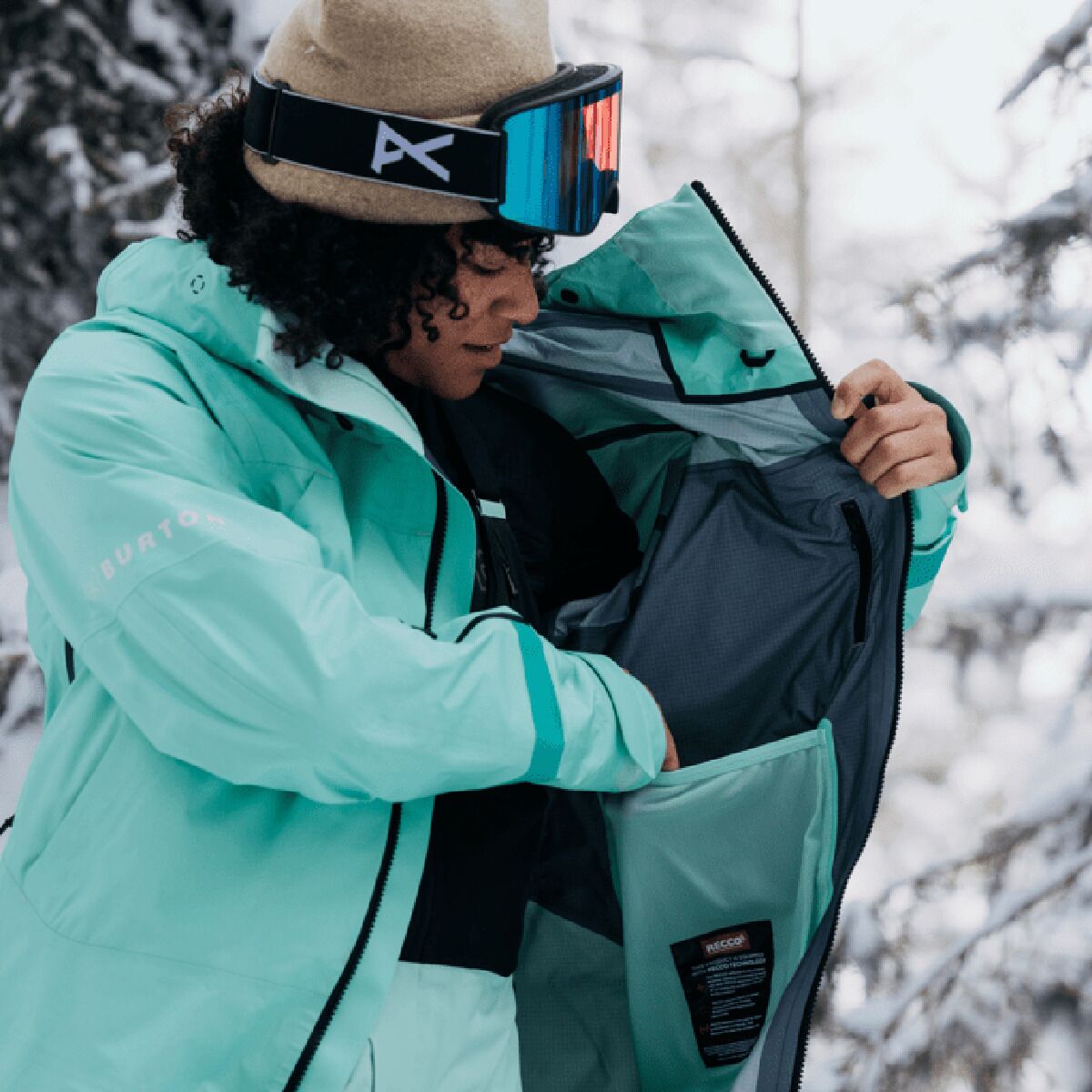 Burton AK Tusk GORE-TEX 3L Pro Jacket - Women's - Women