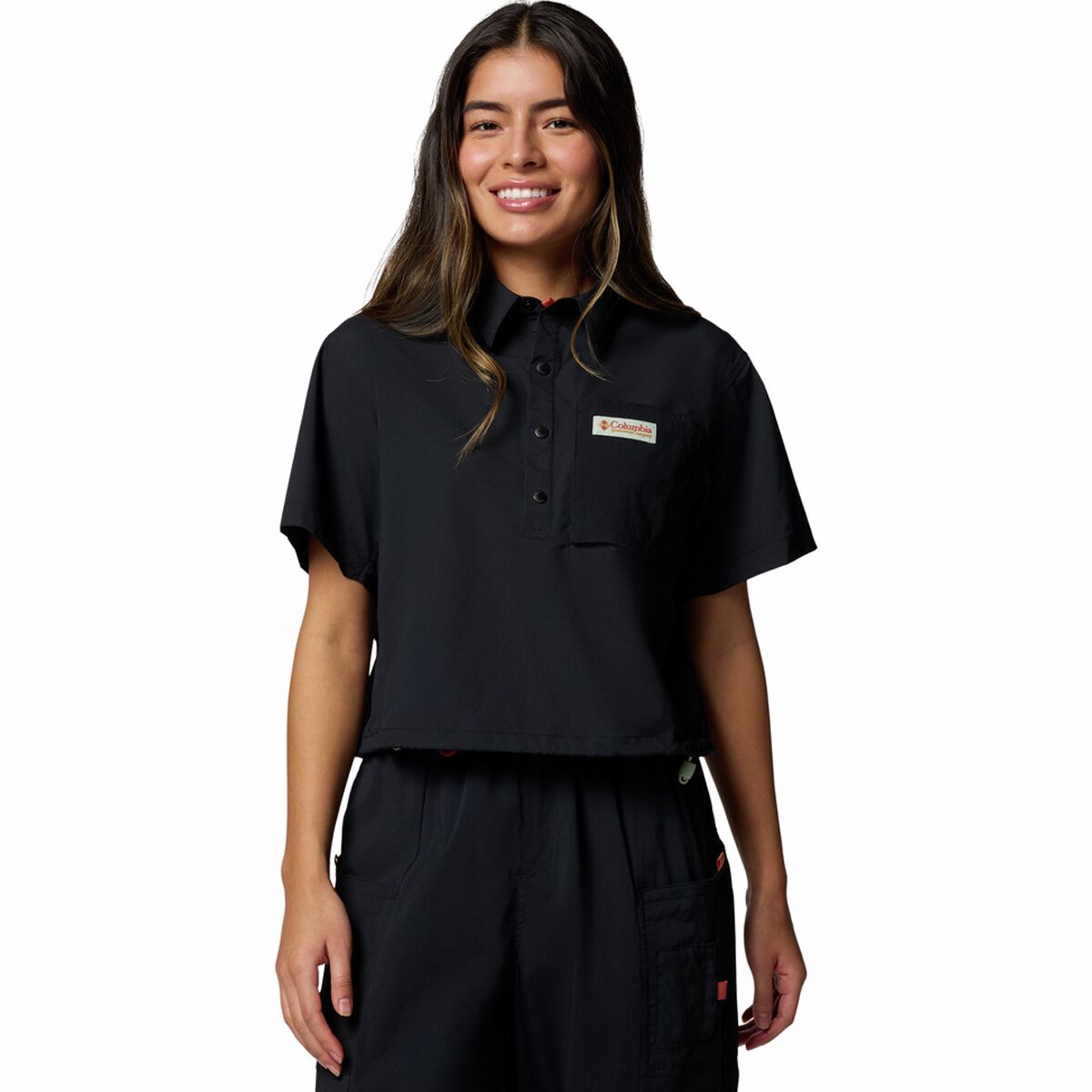 Columbia Women's Cove Beach Woven Cropped Shirt in Black - Size: XXL