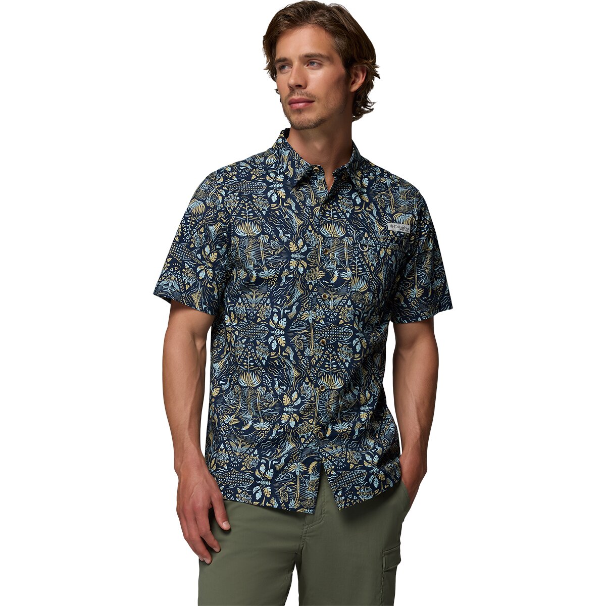 Columbia Men's Wild Cast Camp Shirt in Collegiate Navy Seasirens - Size: XS