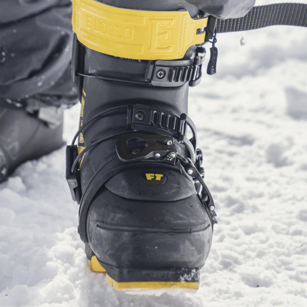 .com : Full Tilt NEW B&E Pro Model alpine downhill ski boots