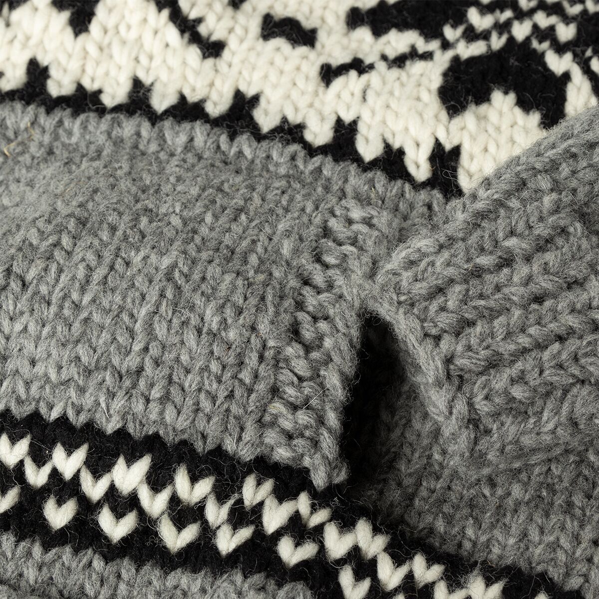 Kanata Hand Knits Snowflake Sweater - Men's - Men