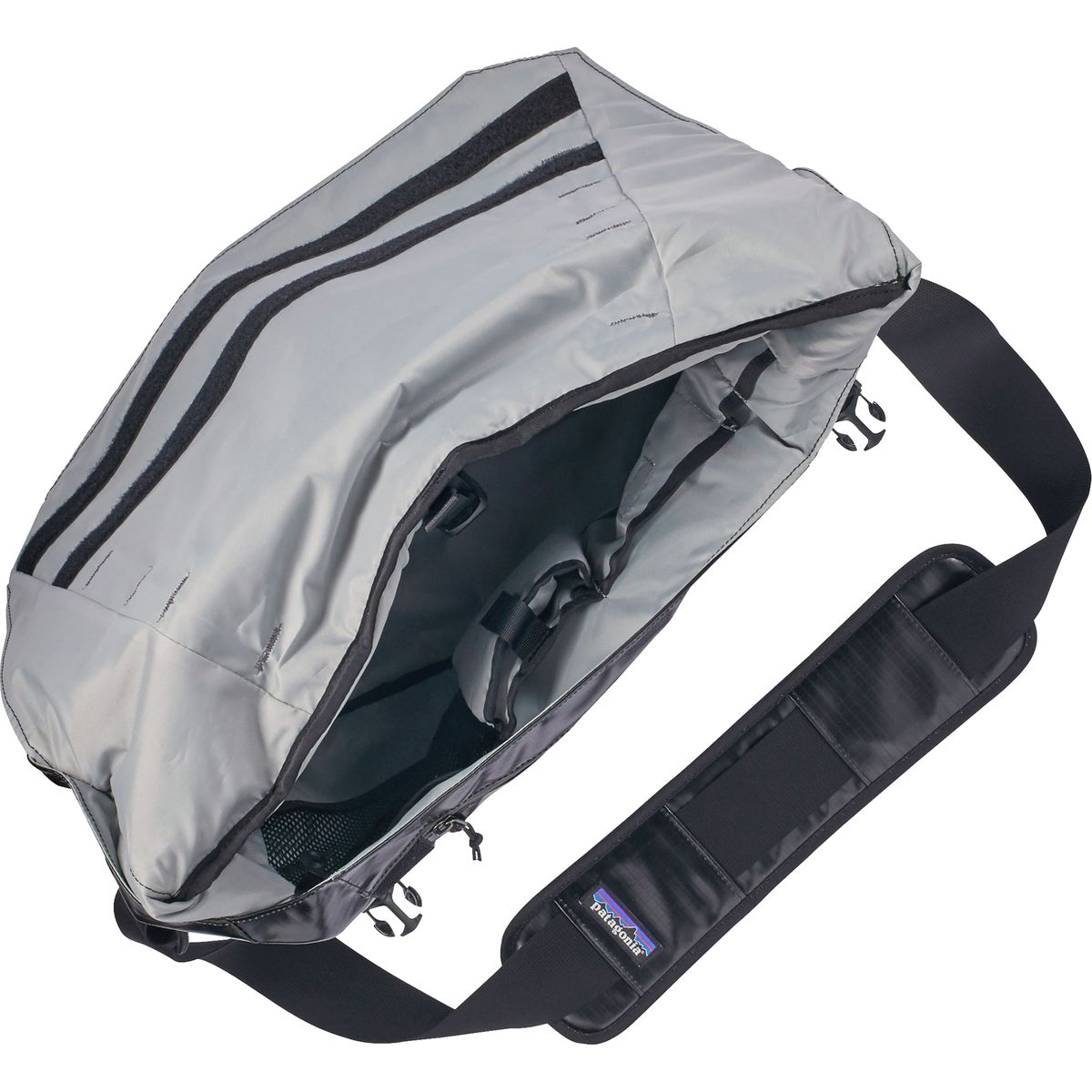 Patagonia Black Hole 24L Messenger Bag - Hike & Camp