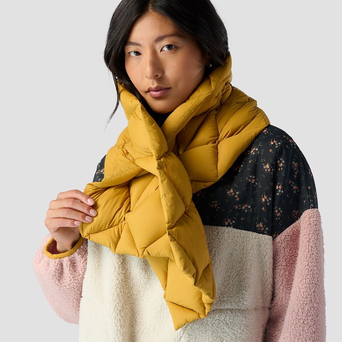 小物 MASU 22aw DIAMOND PUFFER SCARF MASU（エムエーエスユー）のDIAMOND PUFFER SCARF BLACKの通販