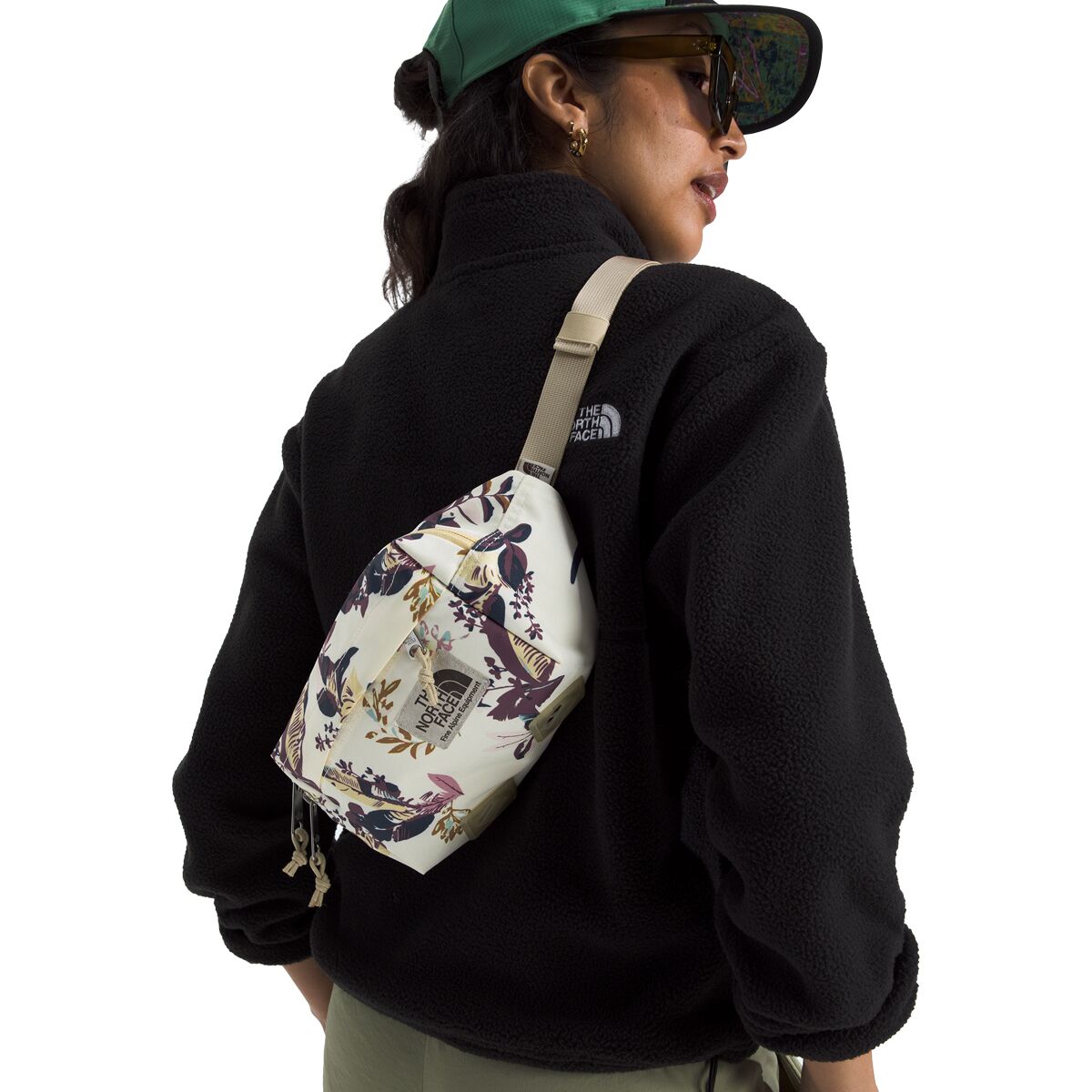 【The North Face】Berkeley Lumbar Pack Amazon.com: The North Face Berkeley Lumbar Bag | Water