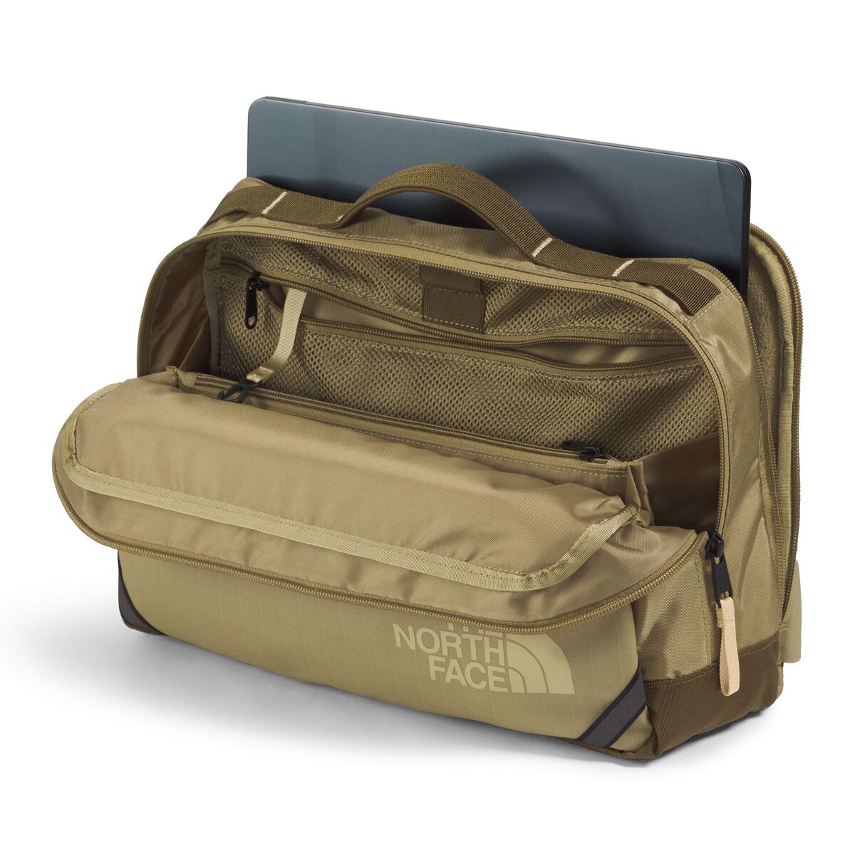 The North Face Base Camp Voyager Sling Bag - Women