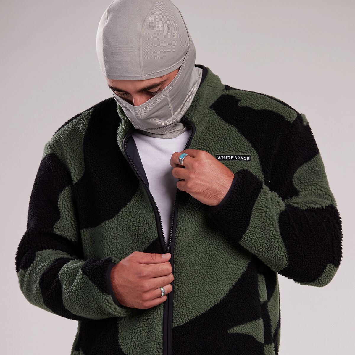 (取寄) ホワイトスペース メンズ シンチャブル シェルパ フリース ジップ-アップ - メンズ WHITESPACE men Cinchable Sherpa Fleece Zip-Up - Men's Tan Camo Print/Black WHITESPACE Cinchable Sherpa Fleece Zip-Up - Men's - Men