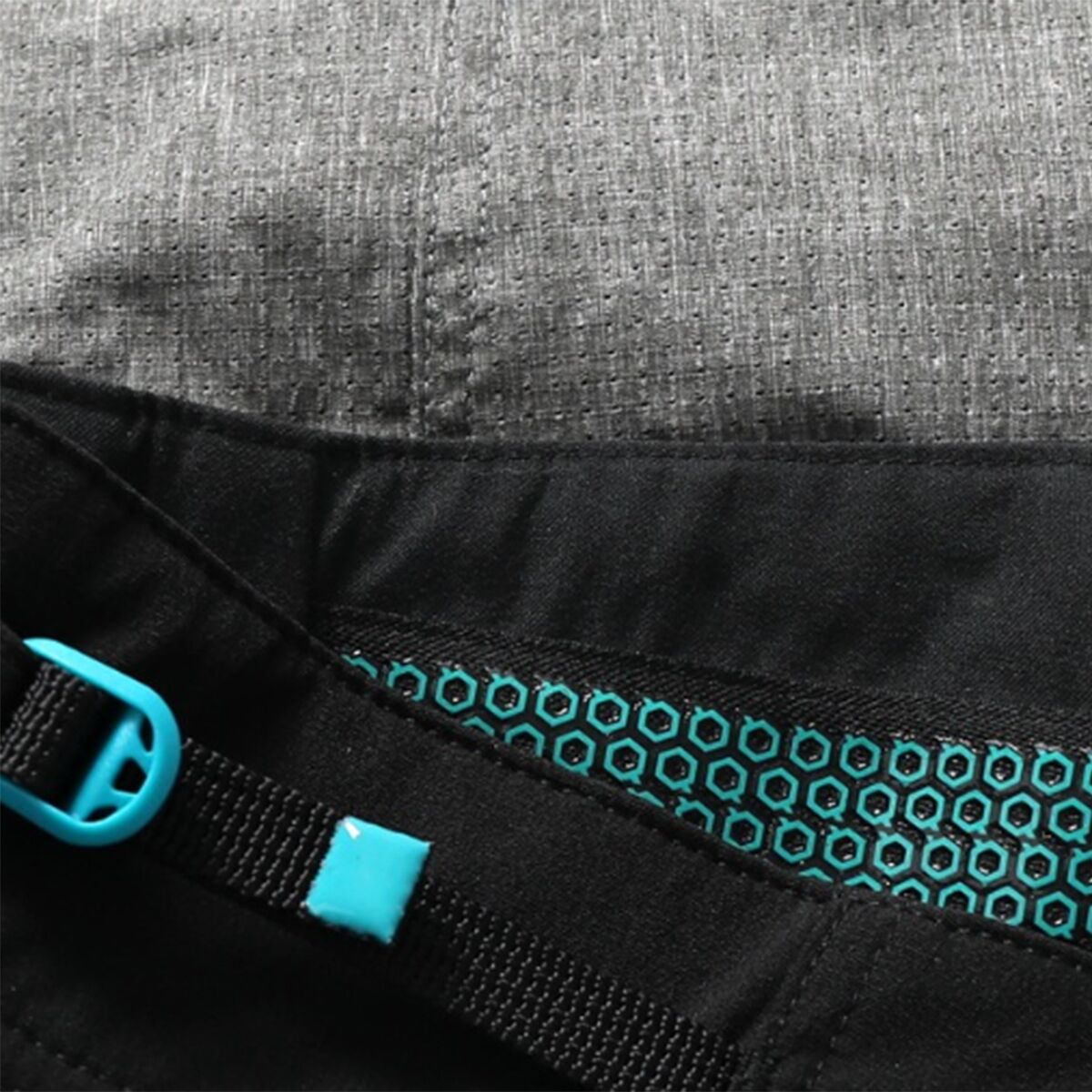 Yeti Cycles Turq Dot Air Short - Men's - Men