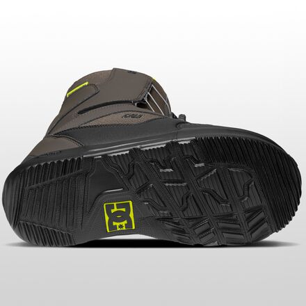 dc-youth-scout-snowboard-boots