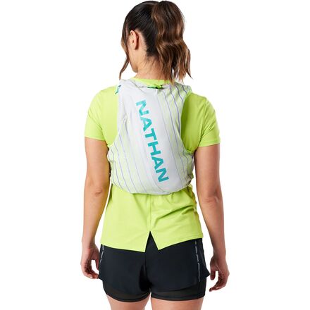 nathan fireball hydration vest